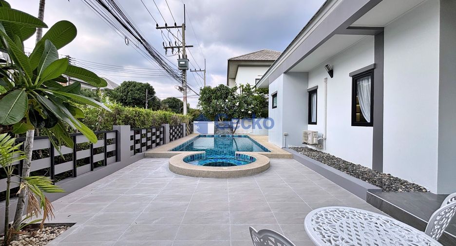 Haus zur Miete mit 3 Zimmer in Bang Lamung, Chonburi