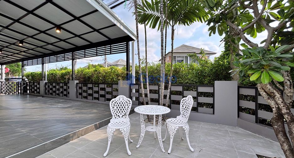 Haus zur Miete mit 3 Zimmer in Bang Lamung, Chonburi
