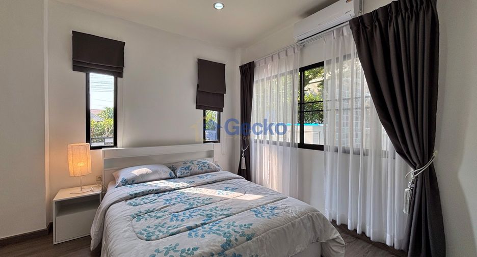 Haus zur Miete mit 3 Zimmer in Bang Lamung, Chonburi
