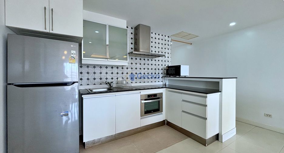 For sale 2 bedrooms condo in Jomtien, Pattaya