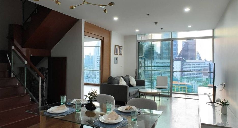 For rent 2 bedrooms condo in Watthana, Bangkok