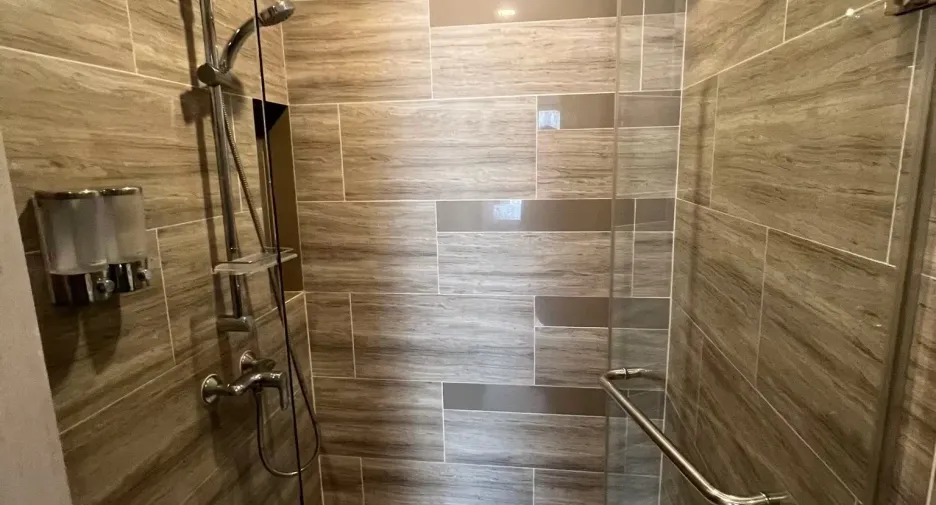 Wohnung zur Miete mit 1 Zimmer in Huai Khwang, Bangkok