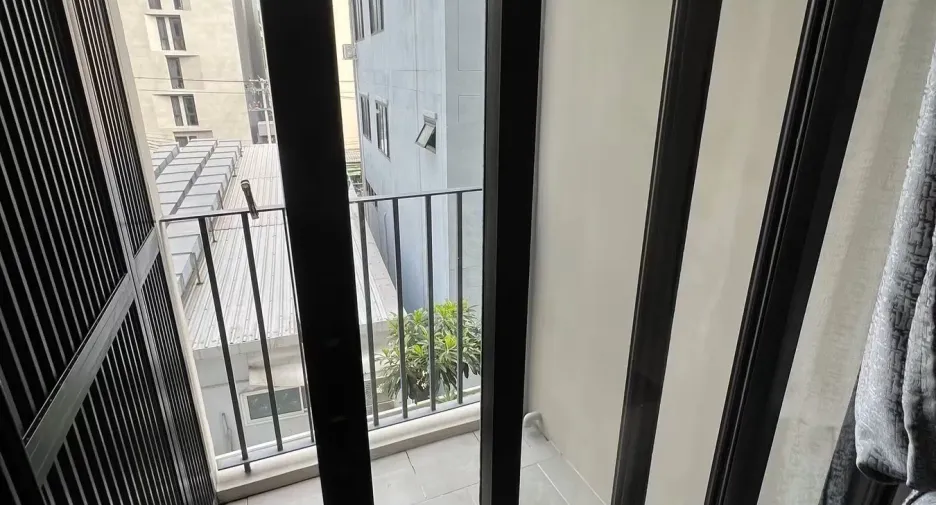 Wohnung zur Miete mit 1 Zimmer in Huai Khwang, Bangkok