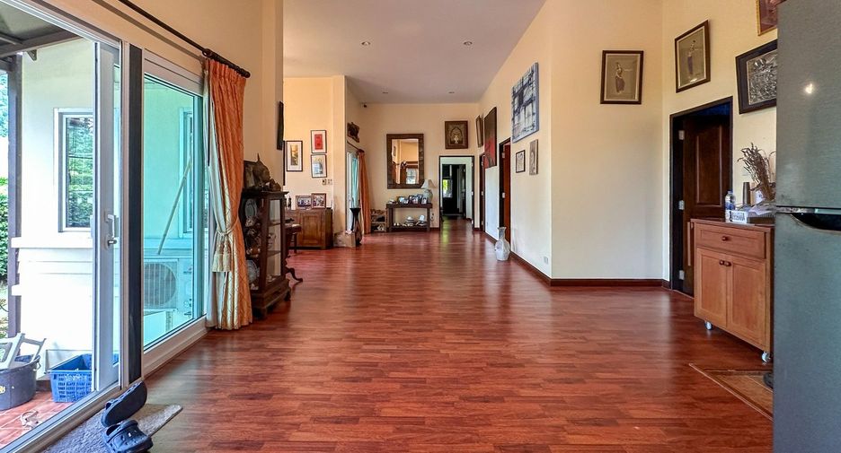 À vendre 3 chambres villa à Pran Buri, Prachuap Khiri Khan