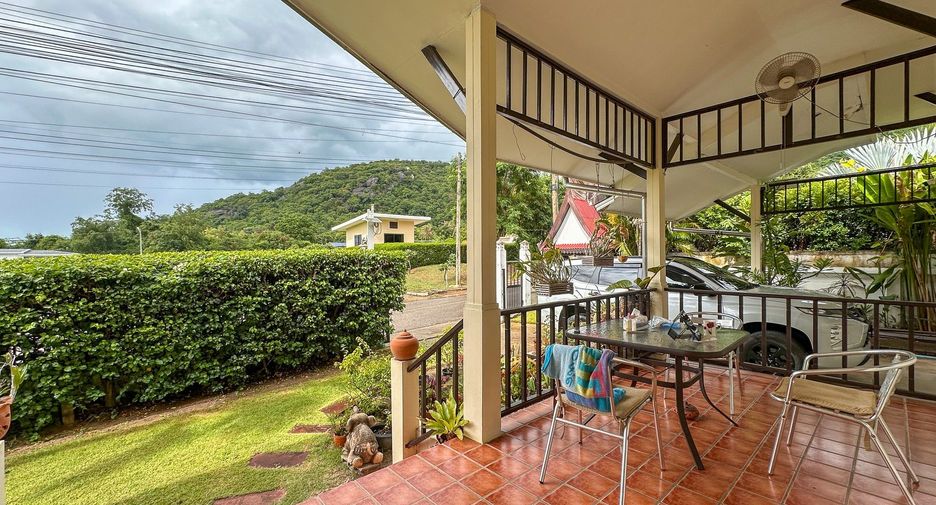 À vendre 3 chambres villa à Pran Buri, Prachuap Khiri Khan