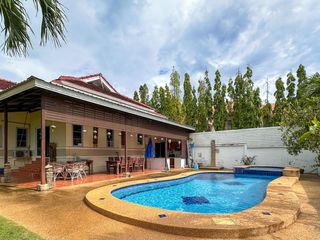 For sale 3 bedrooms villa in Pran Buri, Prachuap Khiri Khan