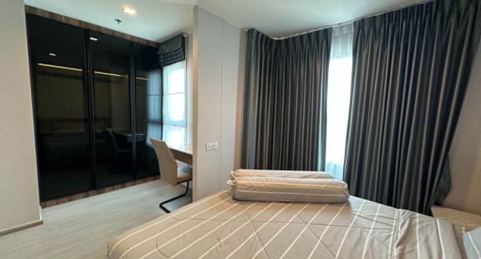 Condo en alquiler de 2 habitaciones en Thon Buri, Bangkok