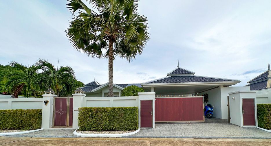 For rent 3 bedrooms villa in Hua Hin, Prachuap Khiri Khan