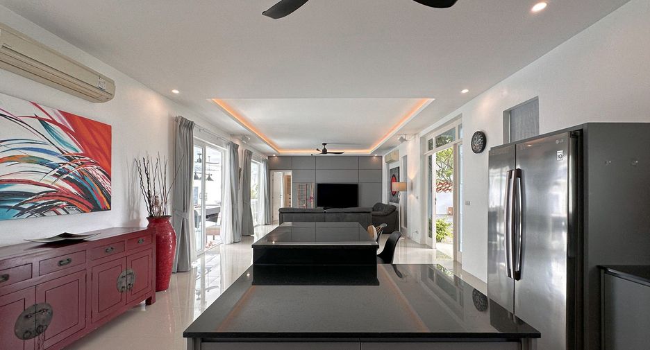 For rent 3 bedrooms villa in Hua Hin, Prachuap Khiri Khan