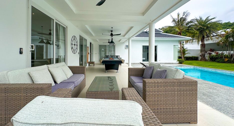 For rent 3 bedrooms villa in Hua Hin, Prachuap Khiri Khan