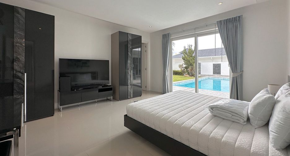 For rent 3 bedrooms villa in Hua Hin, Prachuap Khiri Khan