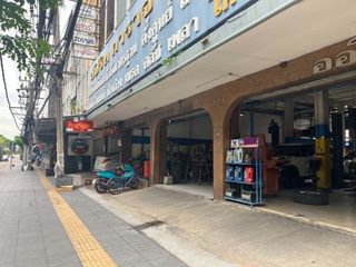 出售 土地 在 Chatuchak, 曼谷