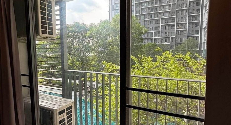 À louer 1 chambre condo à Phra Khanong, Bangkok