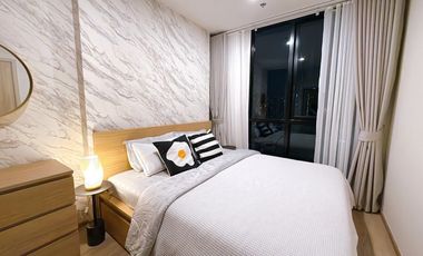 À louer 1 chambre condo à Huai Khwang, Bangkok