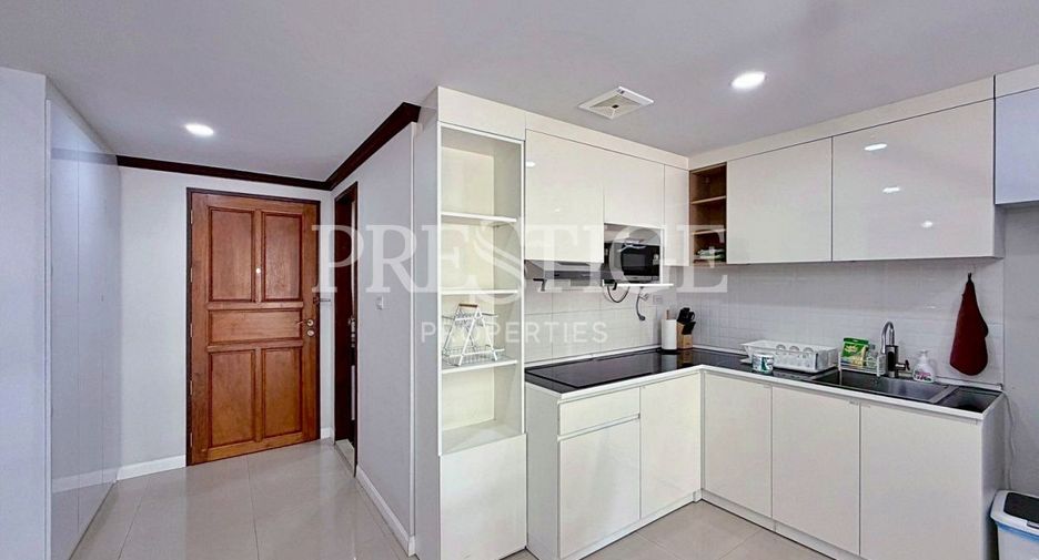 For rent 2 bedrooms condo in Bang Lamung, Chonburi