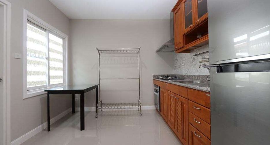 Haus zur Miete mit 3 Zimmer in Mueang Chiang Mai, Chiang Mai