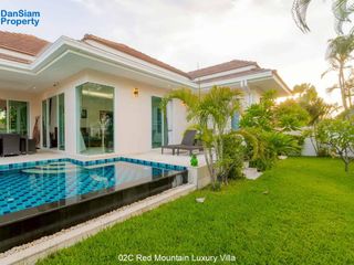 Villa zum Kauf mit 4 Zimmer in Hua Hin, Prachuap Khiri Khan