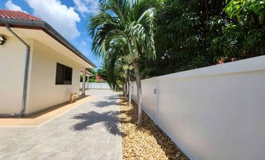 For sale 4 bedrooms villa in Hua Hin, Prachuap Khiri Khan