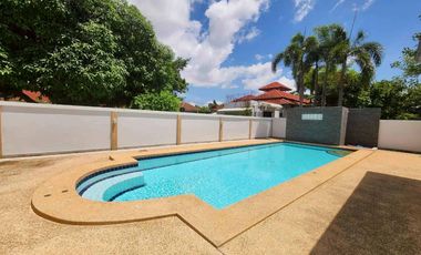 For sale 4 bedrooms villa in Hua Hin, Prachuap Khiri Khan
