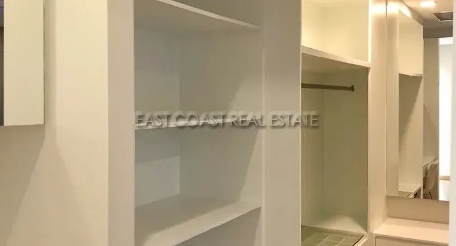 For sale 3 bedrooms condo in Bang Lamung, Chonburi
