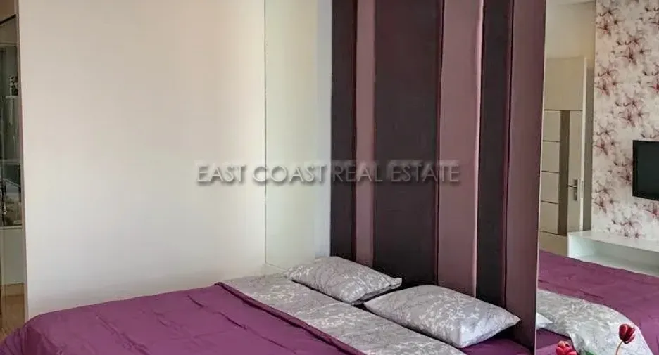 For sale 3 bedrooms condo in Bang Lamung, Chonburi
