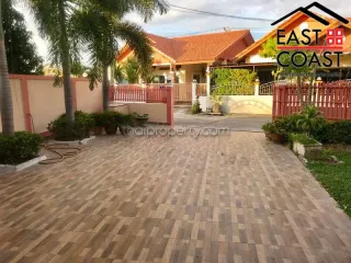 For rent and for sale 3 bedrooms house in Bang Lamung, Chonburi