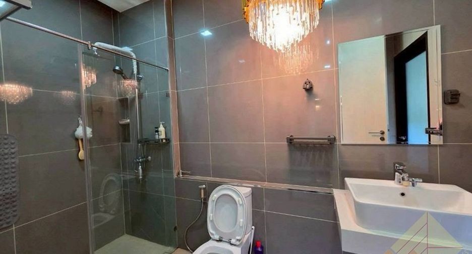 Haus zum Kauf mit 2 Zimmer in Huay Yai, Pattaya