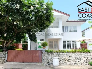 À louer 4 chambres maison à Bang Lamung, Chonburi