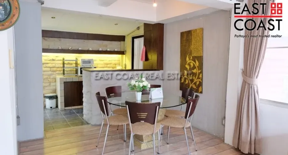 À louer 4 chambres maison à Jomtien, Pattaya
