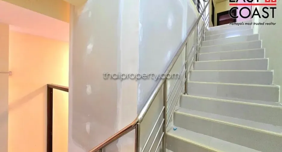 For sale retail Space in Bang Lamung, Chonburi