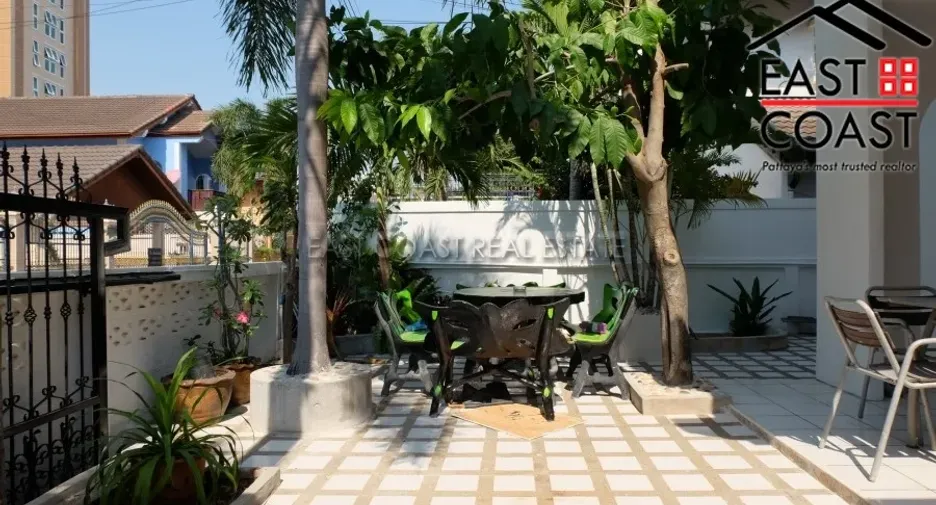 For rent 3 bedrooms house in Bang Lamung, Chonburi