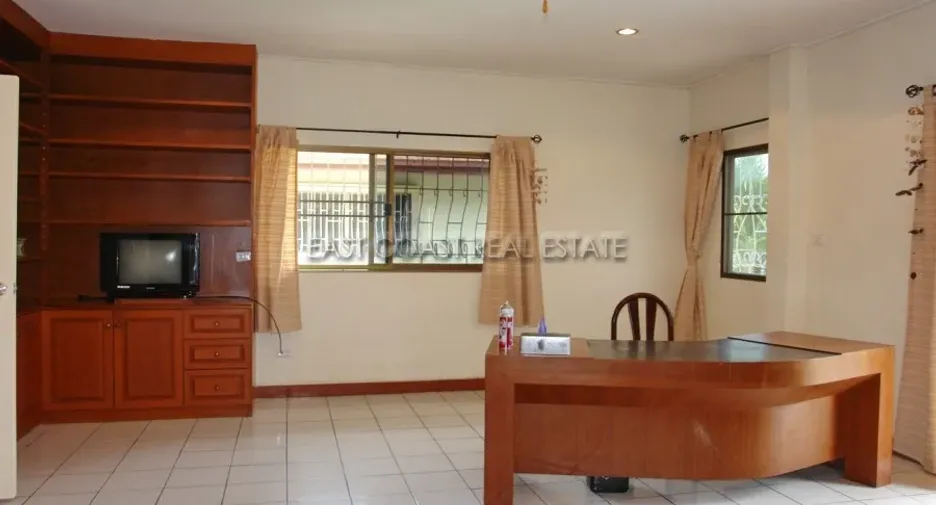 For rent 3 bedrooms house in Bang Lamung, Chonburi