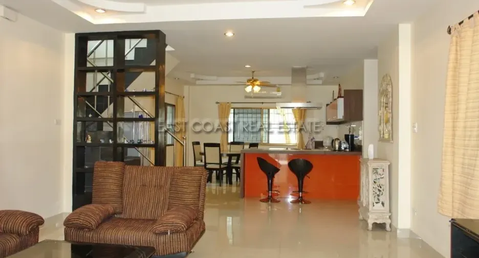 For rent 3 bedrooms house in Bang Lamung, Chonburi
