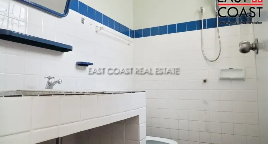 For rent and for sale 2 bedrooms house in Bang Lamung, Chonburi