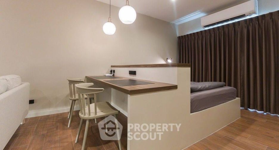 For rent 1 bed condo in Yan Nawa, Bangkok