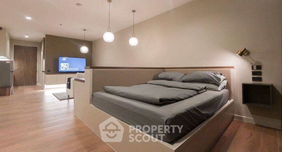 For rent 1 bed condo in Yan Nawa, Bangkok