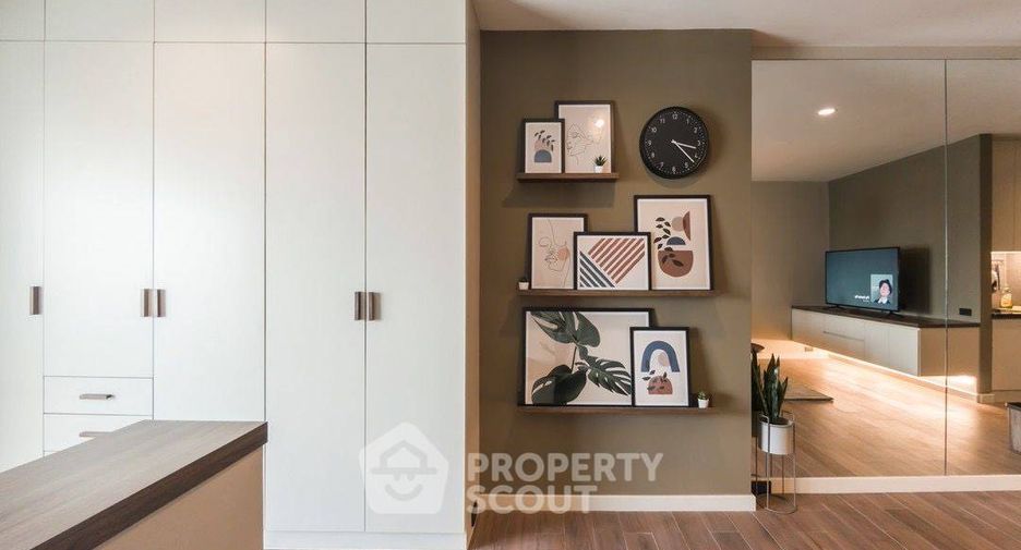 For rent 1 bed condo in Yan Nawa, Bangkok