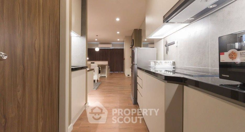 For rent 1 bed condo in Yan Nawa, Bangkok