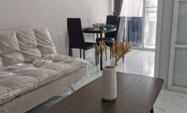 Wohnung zur Miete mit 2 Zimmer in Khlong Toei, Bangkok