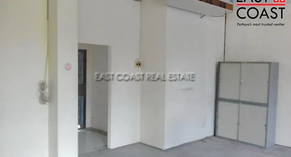For sale retail Space in Na Jomtien, Pattaya