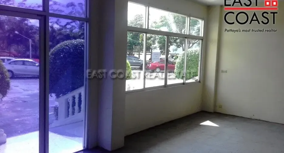 For sale retail Space in Na Jomtien, Pattaya