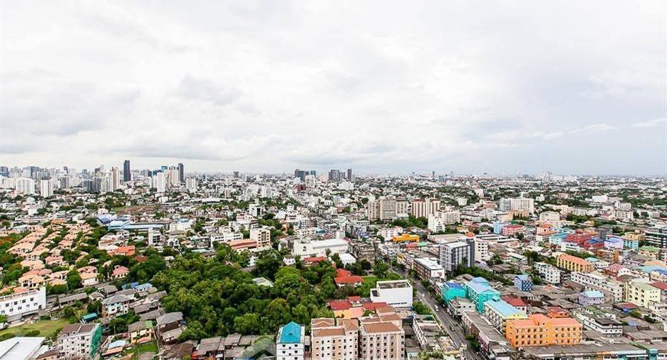 For rent 1 bed condo in Khlong Toei, Bangkok