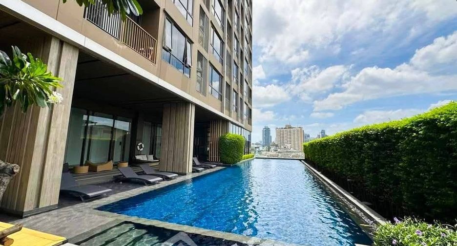 For rent 1 bed condo in Khlong Toei, Bangkok