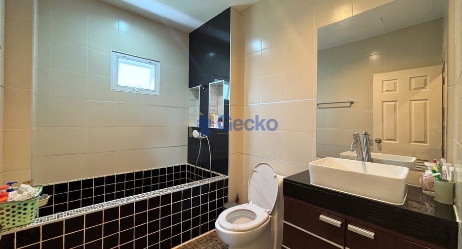 Haus zum Kauf mit 3 Zimmer in Bang Lamung, Chonburi