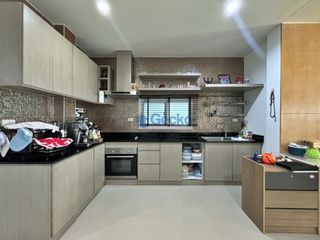 Haus zum Kauf mit 3 Zimmer in Bang Lamung, Chonburi