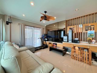 Haus zum Kauf mit 3 Zimmer in Bang Lamung, Chonburi