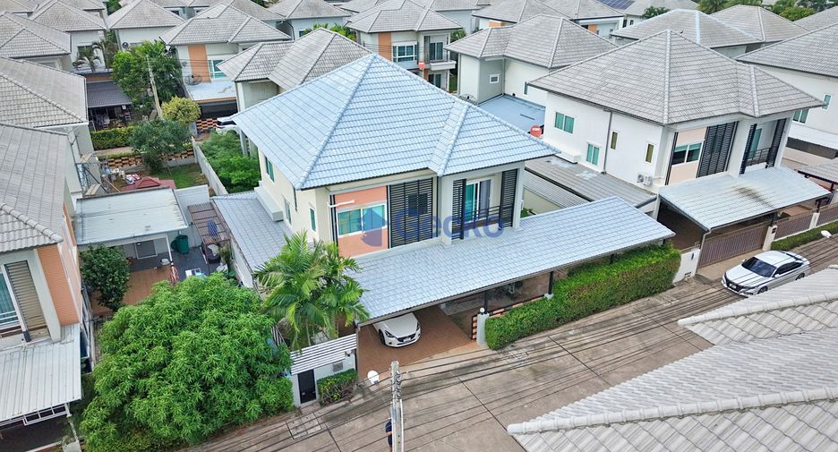 Haus zum Kauf mit 3 Zimmer in Bang Lamung, Chonburi