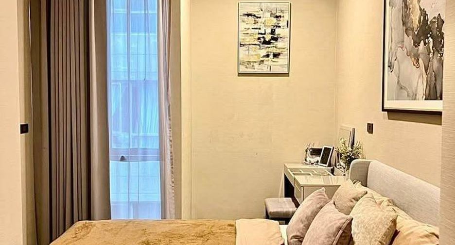 For rent 3 bedrooms condo in Watthana, Bangkok