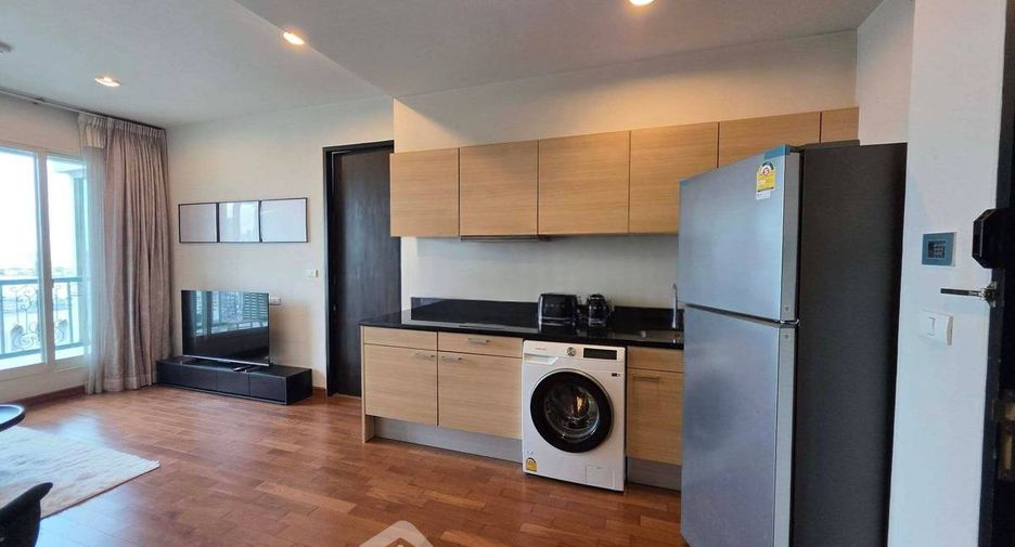 Condo en alquiler de 1 habitaciones en Pathum Wan, Bangkok