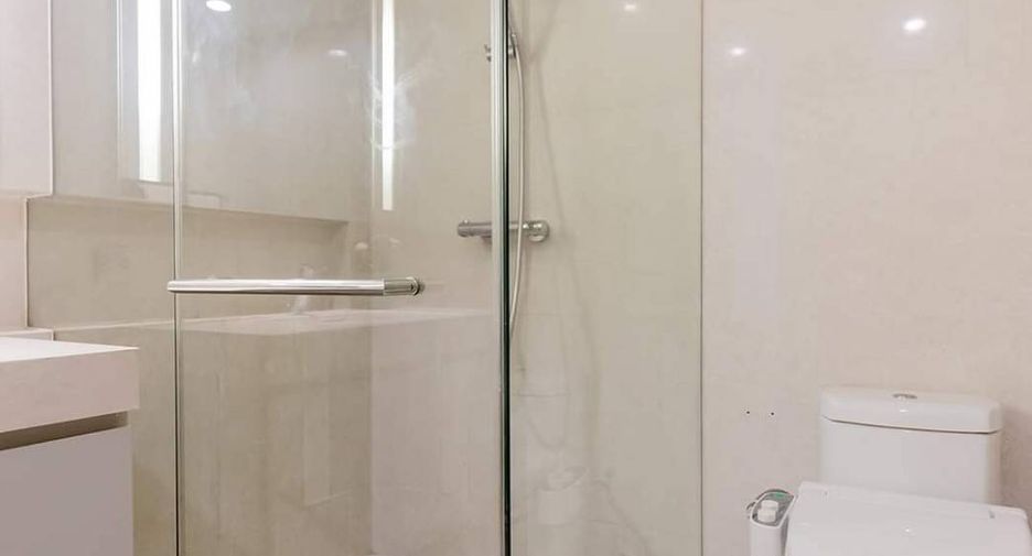 Condo en alquiler de 1 habitaciones en Watthana, Bangkok